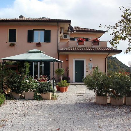 Il Pioppo Bed and Breakfast Veroli Eksteriør billede