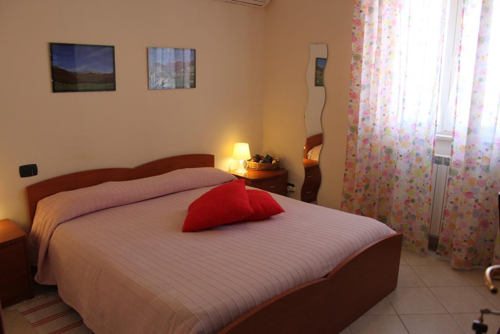 Il Pioppo Bed and Breakfast Veroli Værelse billede